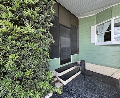 229 Fairway Cir, Winter Haven, FL 33881 - photo 4