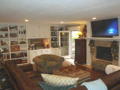 Den/Family/Great Room.
