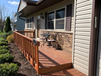 unlisted-address, Naperville, IL 60564 - photo 2