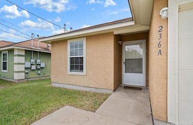 236 Rosalie Dr unit A, New Braunfels, TX 78130 - photo 2