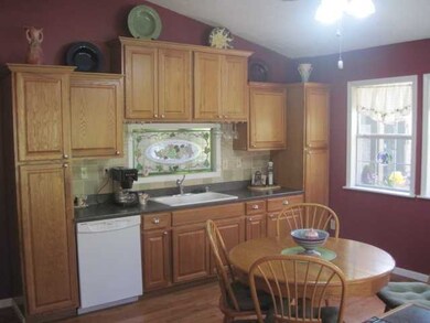 1867 Teton Ln, Sugar Grove, OH 43155 - photo 4