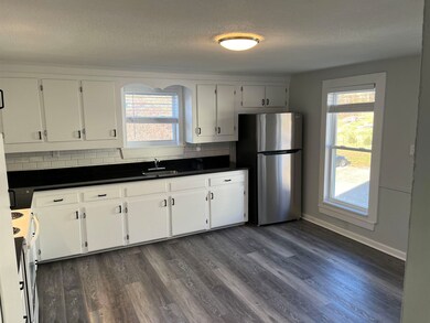 42-48 Broadway unit 3, Pembroke, NH 03275 - photo 3