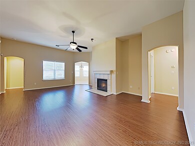 unlisted-address, Broken Arrow, OK 74014 - photo 4