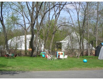 26 Hatfield St, Northampton, MA 01060 - photo 3