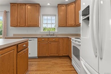 2264 Howerton Rd, Dunnsville, VA 22454 - photo 7