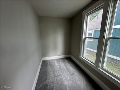 45 E Prospect St unit Down, Painesville, OH 44077 - photo 5