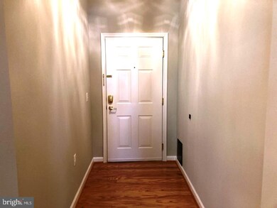 4310R Cannon Ridge Ct unit 90, Fairfax, VA 22033 - photo 2