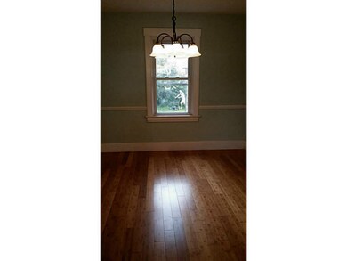 Dining Room. Elegant dining room lighting, floorin