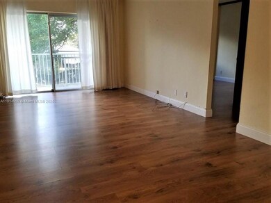 1701 Washington St unit 202, Hollywood, FL 33020 - photo 3