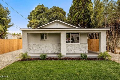 3-web-or-mls-UpmarketMedia_22Simpson-27