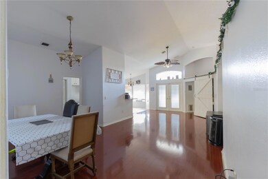 10424 Stonepark Dr, Leesburg, FL 34788 - photo 2