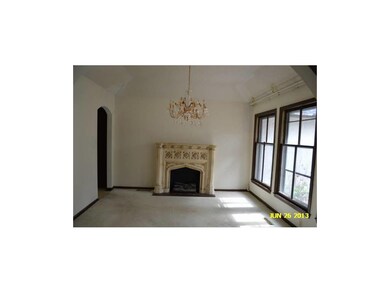 404 S Silver Top Ln, Raymore, MO 64083 - photo 2