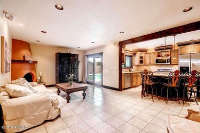 6547 E Jean Dr Scottsdale AZ-small-005-L