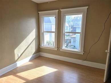 1053 - Bedroom