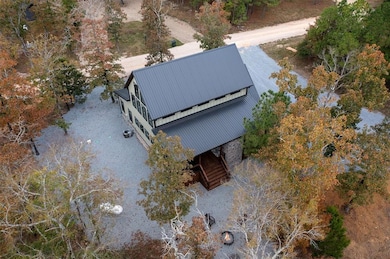 742 Hickory Post Rd, Broken Bow, OK 74728 - photo 2