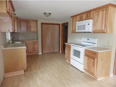 10 Gerry Dr, Danville, NH 03819 - photo 6