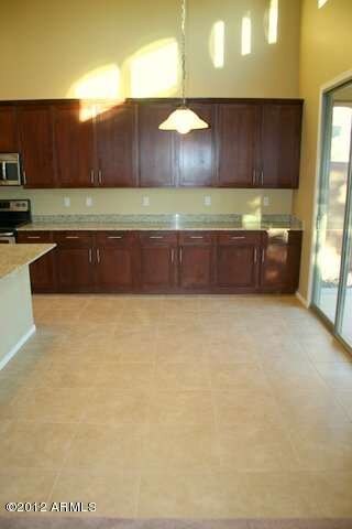 Eat In Kitchen