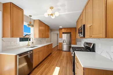 5801 W Allwood Dr, Franklin, WI 53132 - photo 3