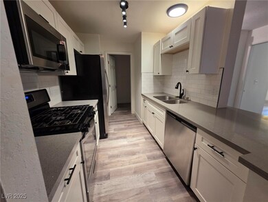 2200 S Fort Apache Rd unit 2023, Las Vegas, NV 89117 - photo 5