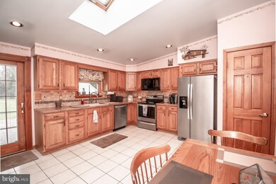 206 Hartford Rd, Medford, NJ 08055 - photo 2