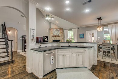 6358 Velasco Ave, Dallas, TX 75214 - photo 6