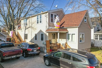 1115 N Richmond St, Appleton, WI 54911 - photo 2