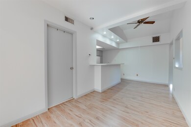 1724 Ridgewood St unit A, Houston, TX 77006 - photo 7