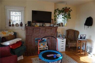 729 N 20th St, Allentown, PA 18104 - photo 5