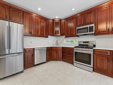 3 Farrington St, Foxboro, MA 02035 - photo 7