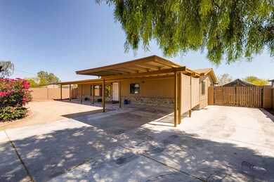 2923 E Beardsley Rd Phoenix AZ-large-002