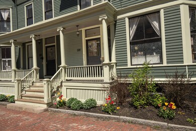 Exterior-5654