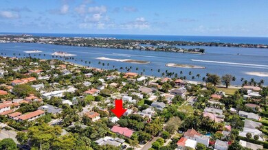 235 Dyer Rd unit Terrace, West Palm Beach, FL 33405 - photo 4