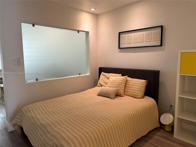 Queen bed
