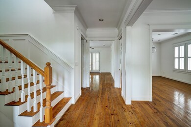 1443 Oxford St, Houston, TX 77008 - photo 4