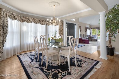 146 Killarney Dr, Schenectady, NY 12309 - photo 2