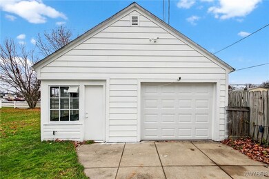 10 Old Colony Ave, Tonawanda, NY 14150 - photo 7