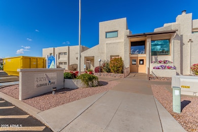 5518 E Lindstrom Ln unit 1044, Mesa, AZ 85215 - photo 2