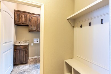 3103 Windcrest Ct, Granbury, TX 76049 - photo 5