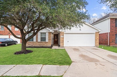 10118 Fallmont Cir, Houston, TX 77086 - photo 2