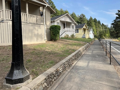 184 Main St, Scotia, CA 95565 - photo 2