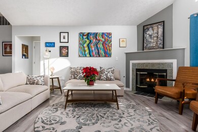 8564 Stonewoods Ln, Powell, OH 43065 - photo 5