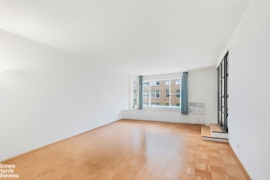 215 E 79th St unit 6F, New York, NY 10075 - photo 2