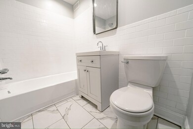53 Skyhill Rd unit 104, Alexandria, VA 22314 - photo 6