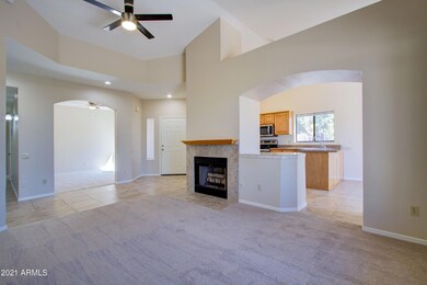 007_Living Room