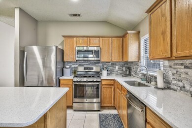 306 Charleston Dr, Wylie, TX 75098 - photo 5