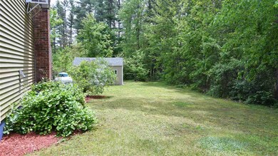 27 Ross Dr, Londonderry, NH 03053 - photo 6