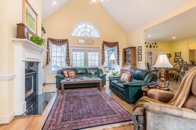006 living room