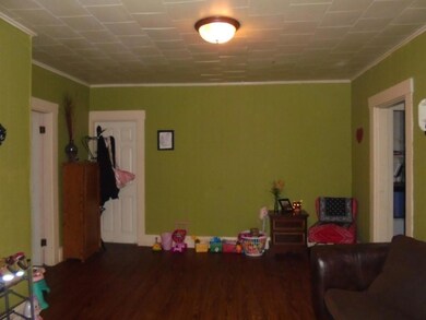 21 Roberts St, Sanford, ME 04073 - photo 4