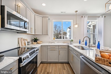 236 Chapel Ct unit 32E, Norristown, PA 19401 - photo 2