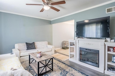 37104 Jefferson Ave unit 1, Harrison Township, MI 48045 - photo 3